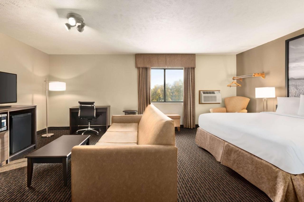 Super 8 By Wyndham Lincoln North Exterior foto